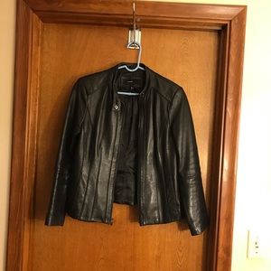Beautiful lined black zippered leather jacket.